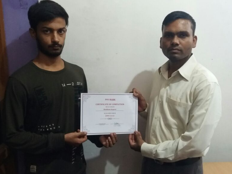 shubham kapoor digimark student